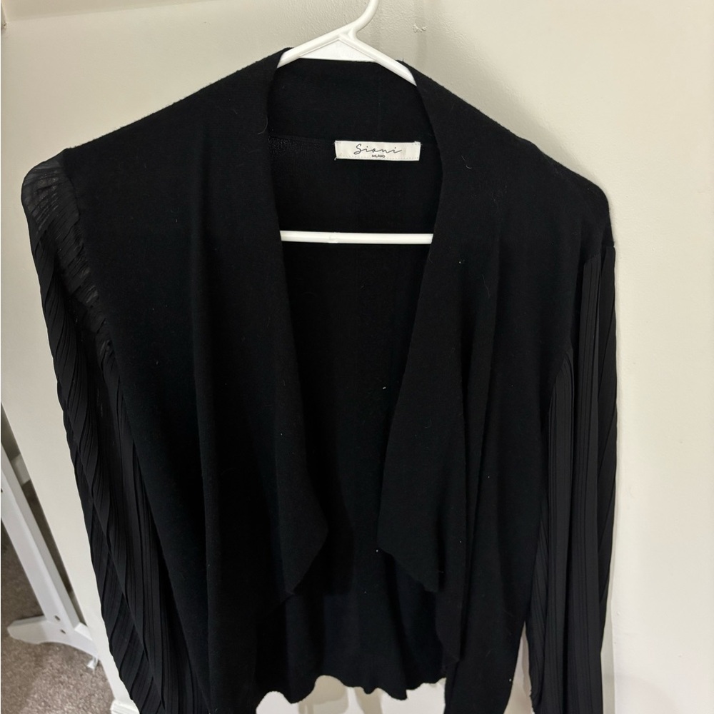 Sioni Elegant Black Cardigan